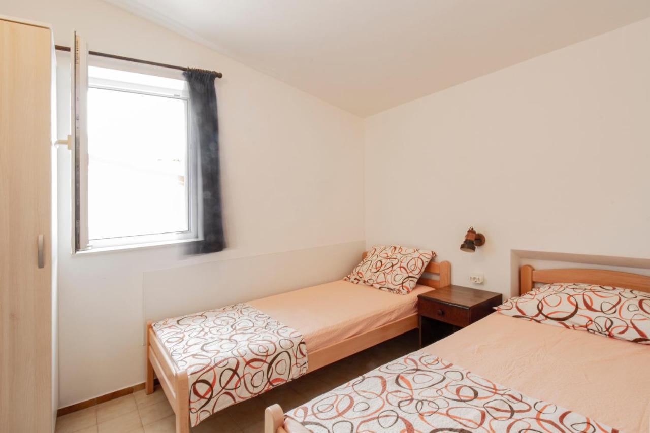 شقة Galapagus Privat Beach & Boat Dock ميتغنا المظهر الخارجي الصورة