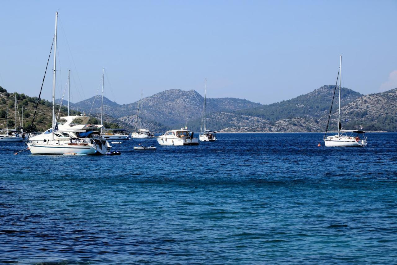 شقة Galapagus Privat Beach & Boat Dock ميتغنا المظهر الخارجي الصورة